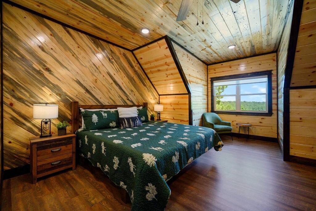 The Whiskey Trip! Family Getaway Villa Broken Bow Exteriör bild
