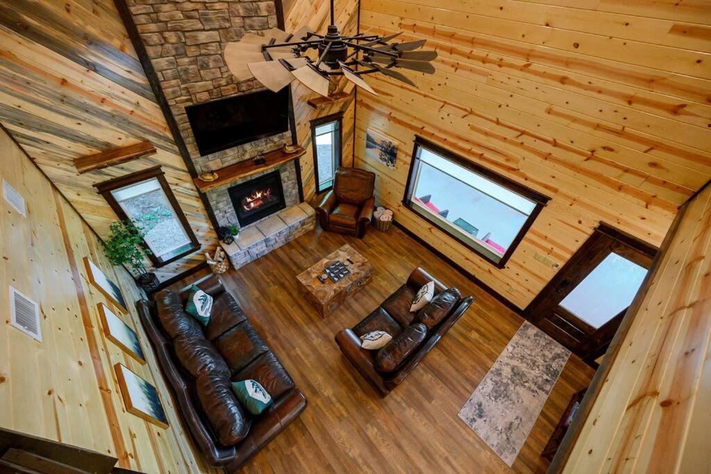 The Whiskey Trip! Family Getaway Villa Broken Bow Exteriör bild