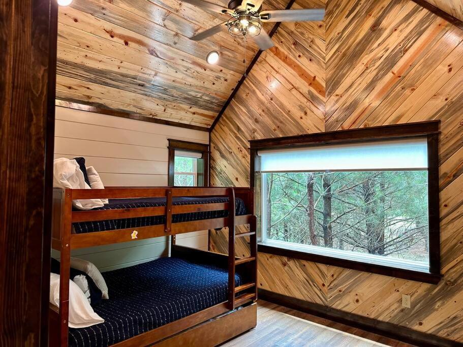 The Whiskey Trip! Family Getaway Villa Broken Bow Exteriör bild